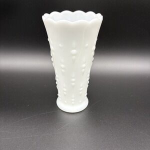 Vintage 1960's Anchor Hocking Milk Glass Vase | Teardrop and Pearl | White Decor